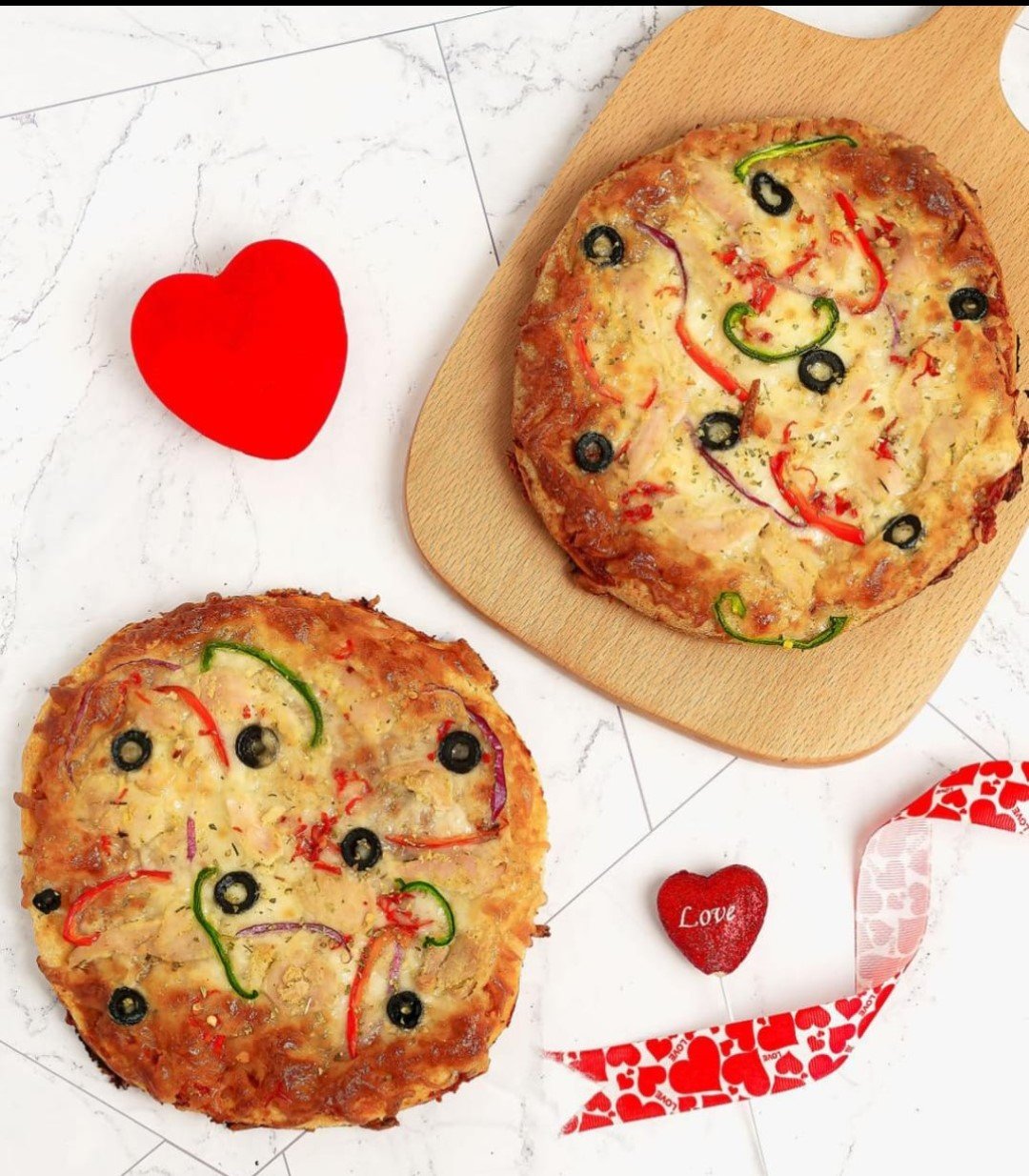 Coconut Flour Chicken Pizza 8inches round