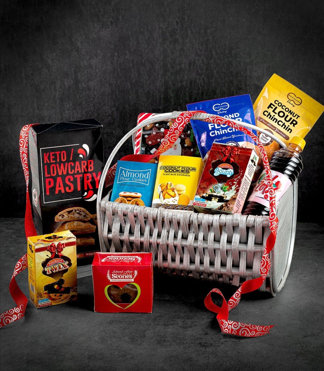 Hamper 10 different products